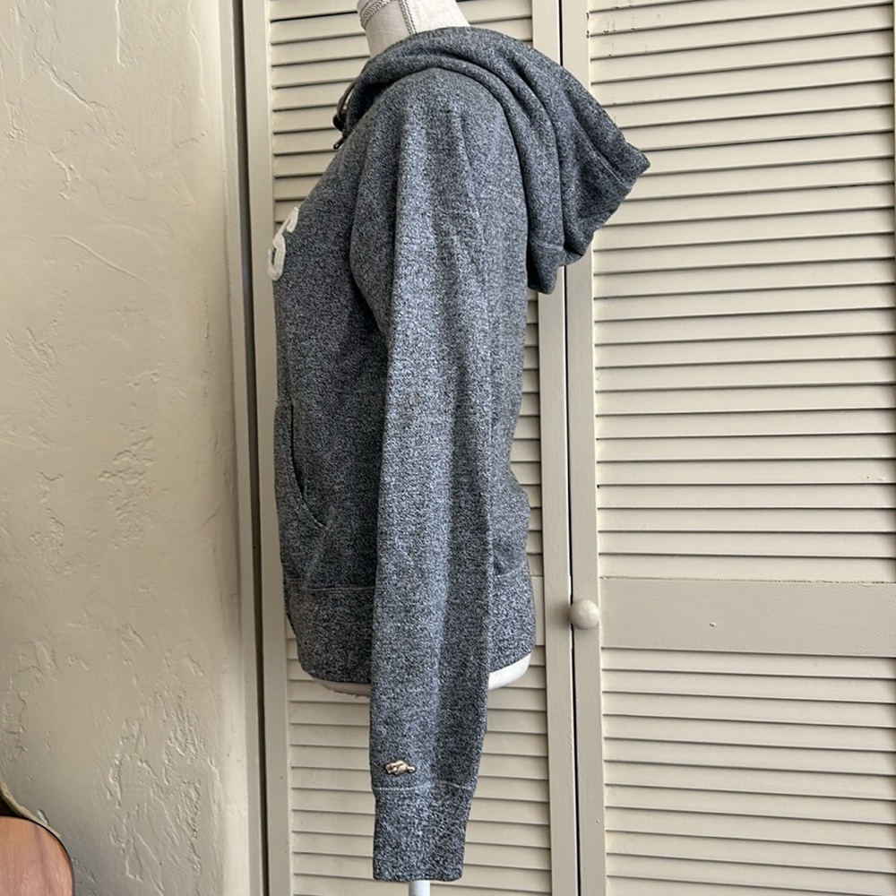 Roots Sweater - image 2